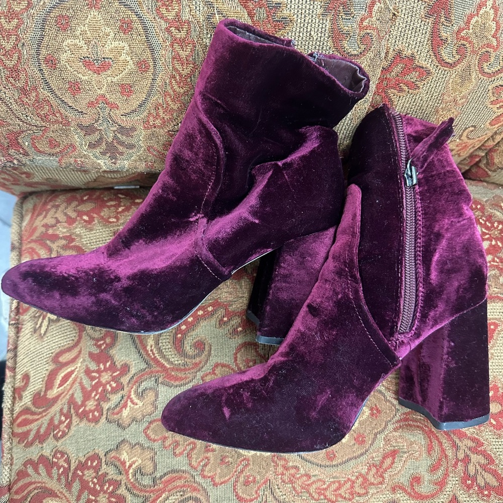 STEVE MADDEN VELVET PURPLE ROCK STAR VINTAGE 80s